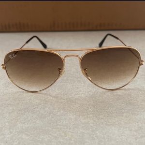 Ray-Ban Aviator Sunglasses